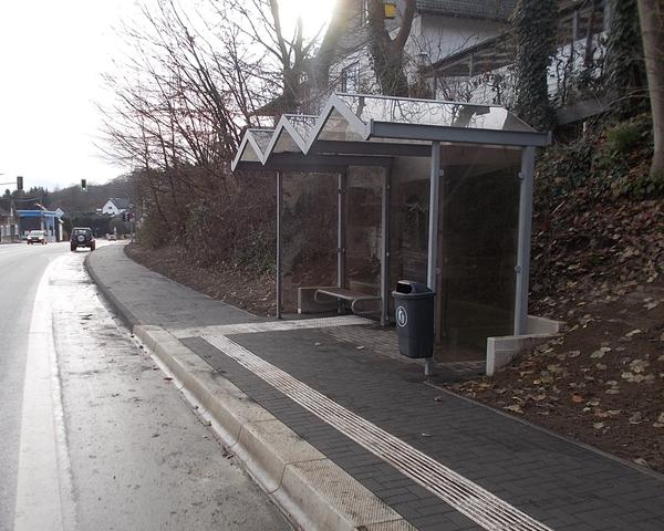 Bushaltestelle Lindenberg