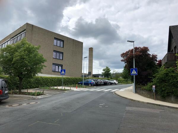 FG� B�schergrund