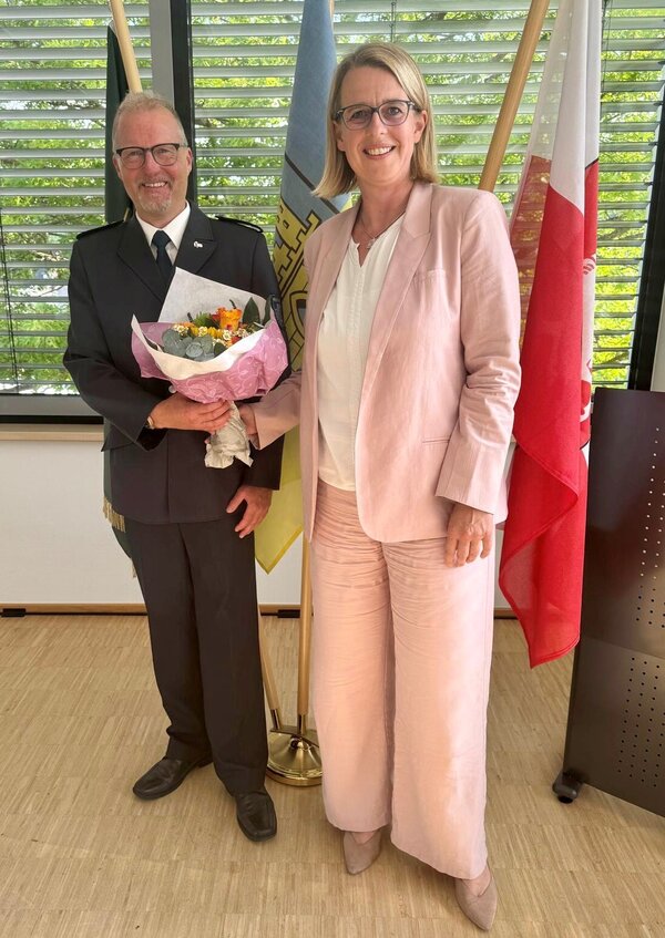 B�rgermeisterin Nicole Reschke und Rainald Thiemann